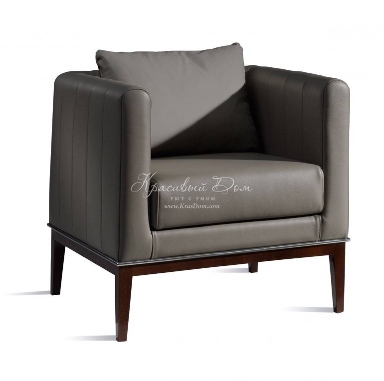 Темно-серое кожаное кресло со съемными подушками