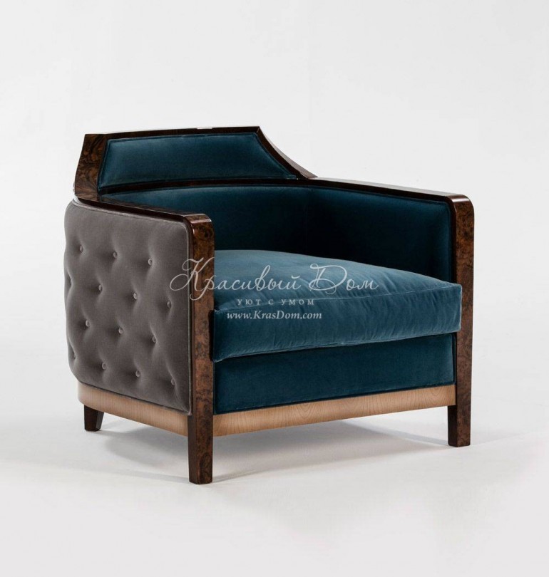Стильное кресло в синей и серой бархатной обивке