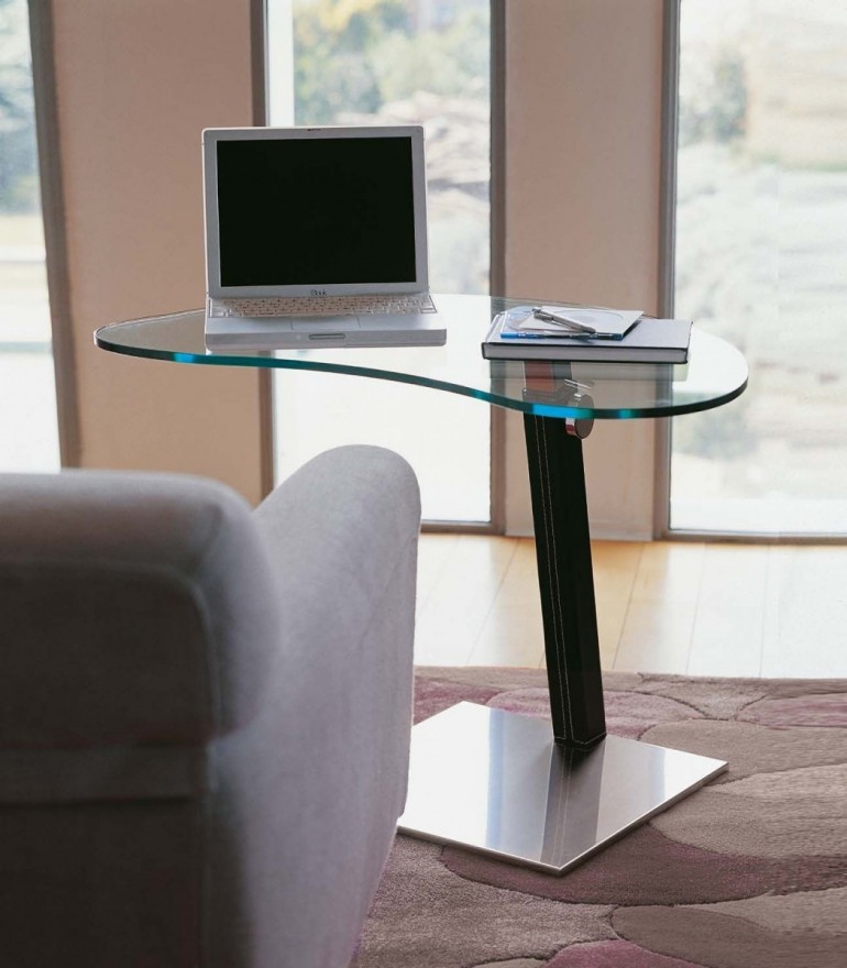 Дизайнерский столик с фигурной стеклянной столешницей