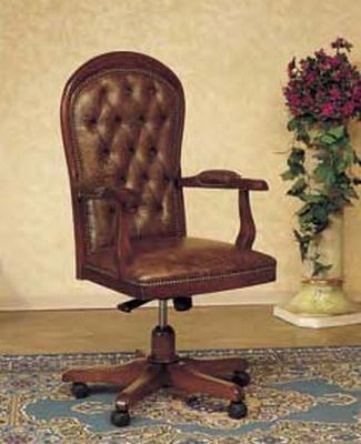 Кресло Рафаэль с вращающимся сиденьем на колесиках, регулировкой