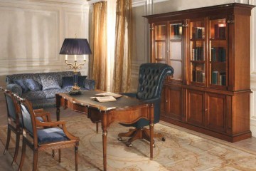 Небольшой кабинет с синим шелковым диваном - mcst/0403