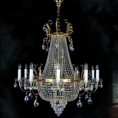 Вертикальная объемная люстра из хрустальных гирлянд со светильниками в форме свечей - argl/181