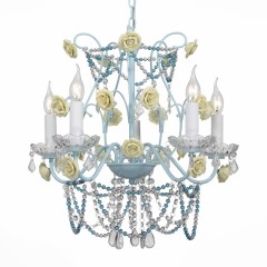 Голубая люстра на 5 свечей с бежевыми розами и хрустальными подвесками - stlu/489