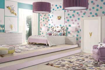 Гарнитур для светлой спальни с розовым креслом - alm/453