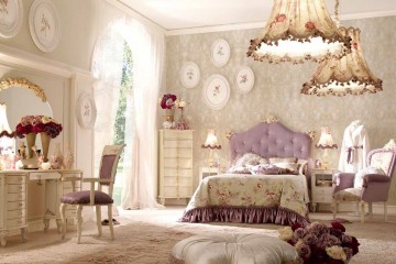 Светлая спальня с высоким комодом - alm/309