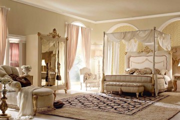 Спальня с зеркальным шкафом и кроватью, оснащенной балдахином - alm/298