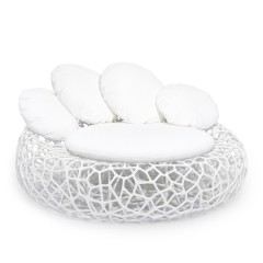 Ажурное круглое кресло с белоснежными подушками - abh/003