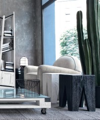 Белое кожаное кресло с округлой спинкой - dev/128