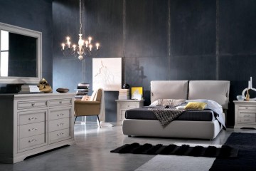 Классическая светло-серая спальня с широким комодом - dev/043