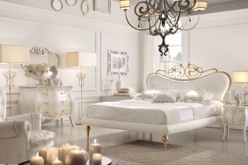 Кровать с белым мягким изголовьем на позолоченном металлическом каркасе - vto/059