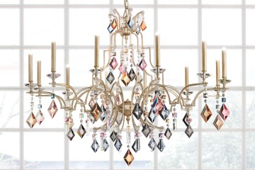 Большая бежевая люстра на 12 свечей с разноцветными стеклянными подвесками - msr/278