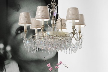 Светлая люстра с 6 абажурами и стеклянными подвесками - msr/294