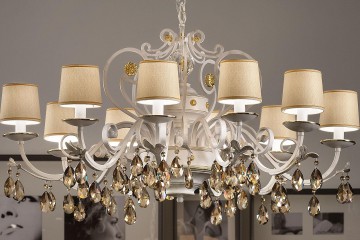 Люстра с 10 бежевыми абажурами и подвесками коньячного оттенка - msr/342