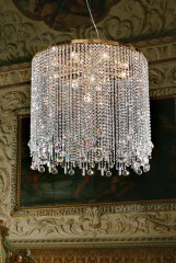 Круглая люстра из хрустальных бус на позолоченном каркасе - msr/094