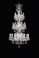 Трехъярусная хрустальная люстра на 34 свечи с подвесками и бусами - msr/247