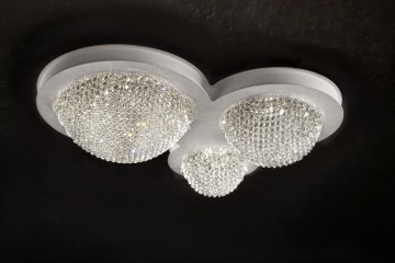 Дизайнерская белая люстра с 3 круглыми плафонами - msr/384