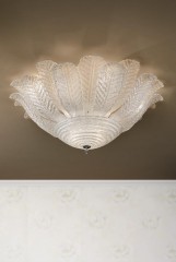 Стеклянная люстра с широкими резными листьями - msr/227