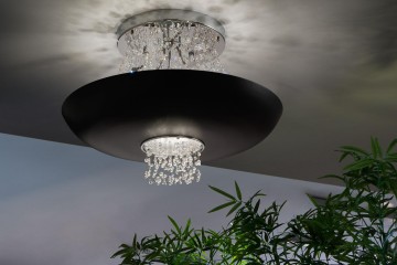 Люстра с круглым черным плафоном и стеклянными бусами - msr/398