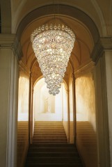 Длинная люстра в форме конуса из хрустальных шаров - msr/088