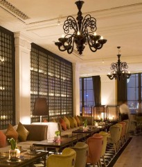 Черная рожковая люстра с завитками - gab/024