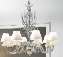 Стеклянная люстра с белыми абажурами и цветочным обрамлением - gab/159