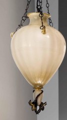 Люстра в виде подвесного на цепи сосуда - gab/161
