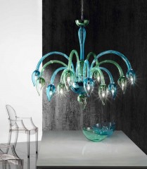 Люстра из голубого и зеленого стекла с плафонами в виде лепестков - gab/192