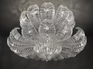 Люстра под потолок из широких резных стеклянных листьев - gls/381