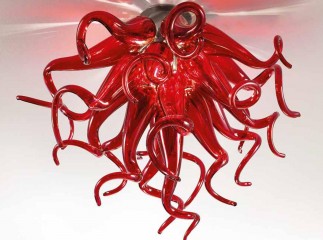 Компактная люстра под потолок из красных стеклянных спиралей - gls/540