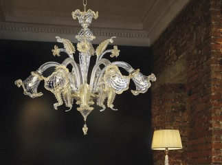 Светлая люстра из венецианского стекла с 6 плафонами в виде цветов - gls/171