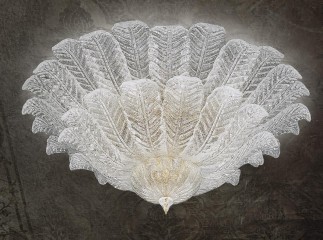 Люстра под потолок из широких резных стеклянных листьев - gls/281
