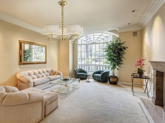 Позолоченная фигурная люстра с 5 круглыми абажурами цвета слоновой кости - gls/270