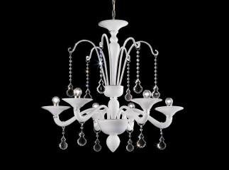 Белая люстра из муранского стекла с длинными бусами и фигурными подвесками - gls/243