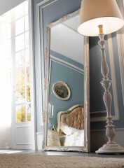 Прямоугольное зеркало в резной раме белого цвета - ars/049