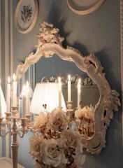 Зеркало в фигурной резной раме белого цвета - ars/031