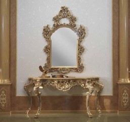 Дизайнерское настенное зеркало с арочным топом в резной раме с патинированием - bts/015