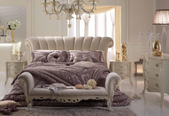 Большая двуспальная кровать с высоким мягким изголовьем с валиком - pma/099