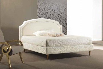 Кровать цвета слоновой кости в комбинированной обивке - pma/146