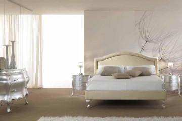 Кровать цвета слоновой кости на изогнутых серебристых ножках - pma/128