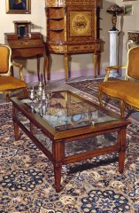 Кофейный стол из массива со стеклянной столешницей и царгой - prt/250