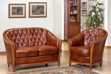 Коричневый кожаный диван с округлой стеганой спинкой - sat/25