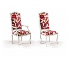 Стул с высокой спинкой и открытыми подлокотниками в обивке с красными цветами - acp/1112