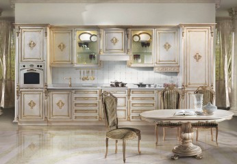 Светло-серая классическая кухня с барной стойкой - acp/1916