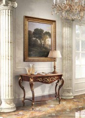 Консоль орехового оттенка с декорированной царгой и полкой-проногой - acp/1094