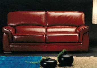 Красно-коричневый кожаный диван с черной окантовкой - bst/101