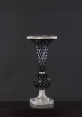 Фигурная ваза из черного муранского стекла с резным орнаментом - mar/669