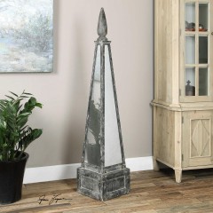 Напольная скульптура Silvana Floor Finial - utr/3473
