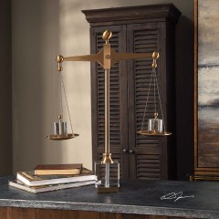  Balance Scale - utr/3409