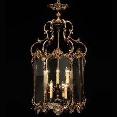 Застекленная шестигранная люстра на декорированном бронзовом каркасе с патиной - bad/279