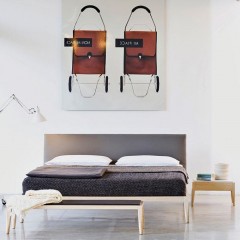 Кровать с серым кожаным изголовьем - bsn/111